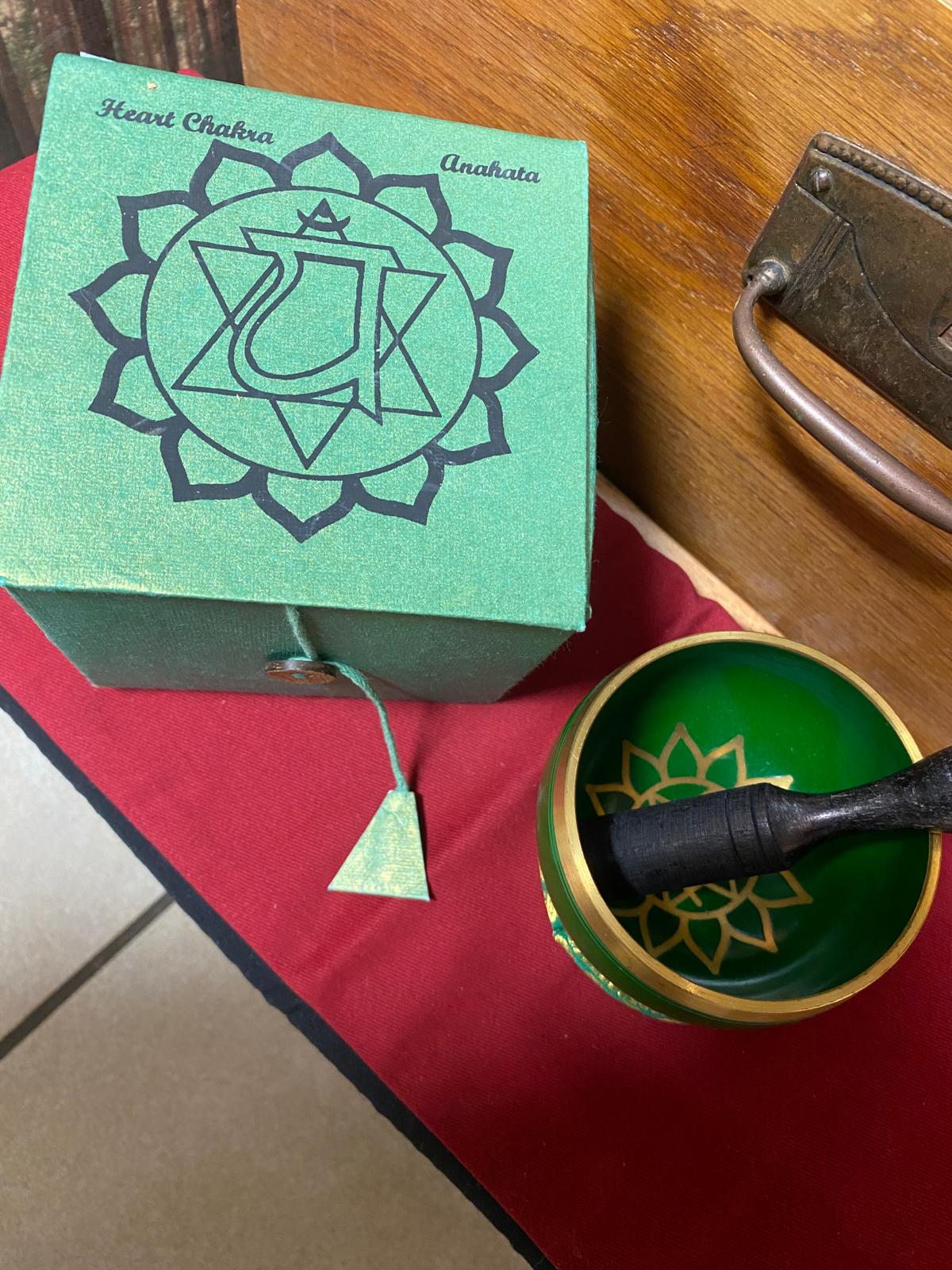 Chakra-Klangschale (Herzchakra)